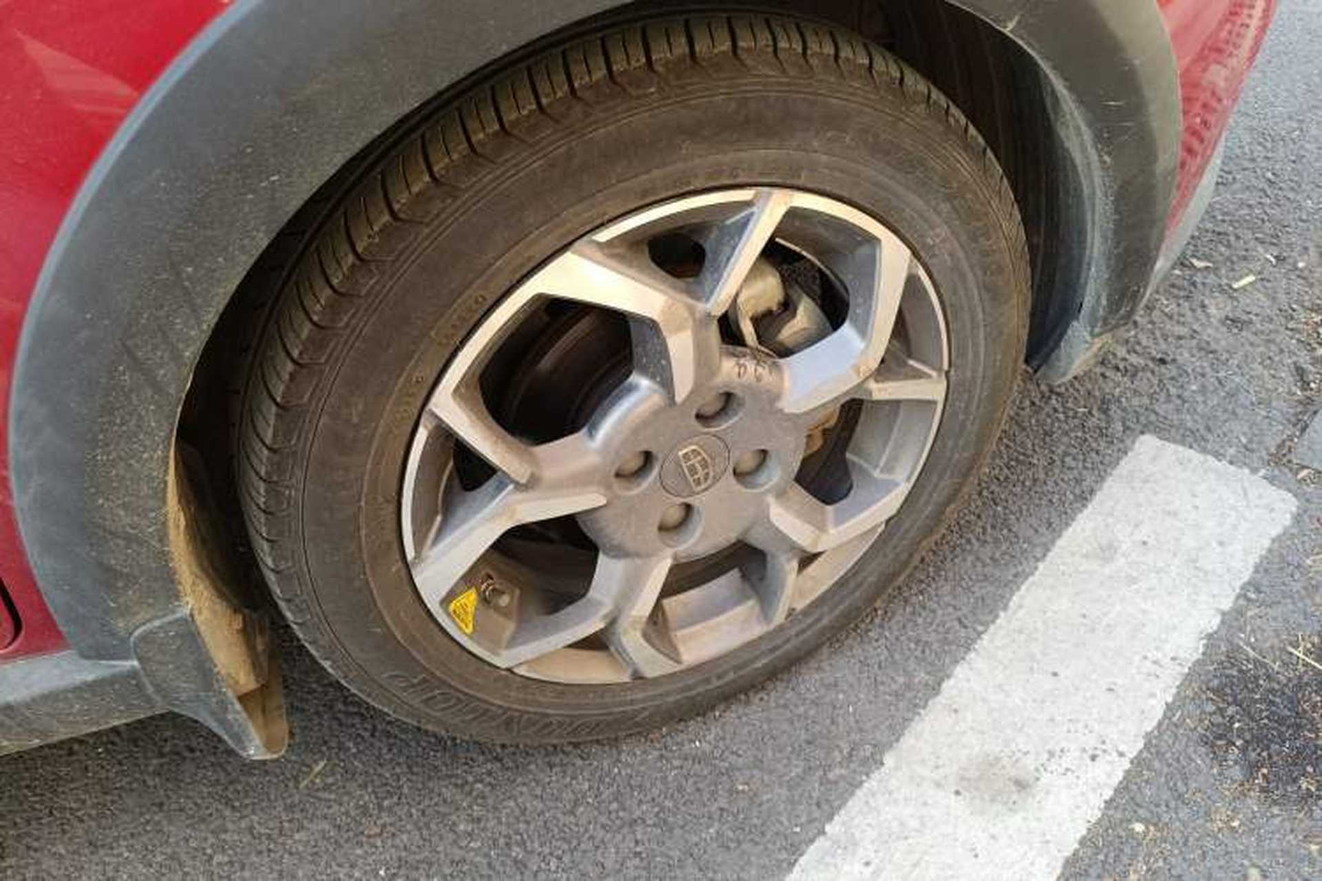 Used Geely Auto Vision X1 2017 1.3L Automatic Player Edition Right Front Wheel Hub