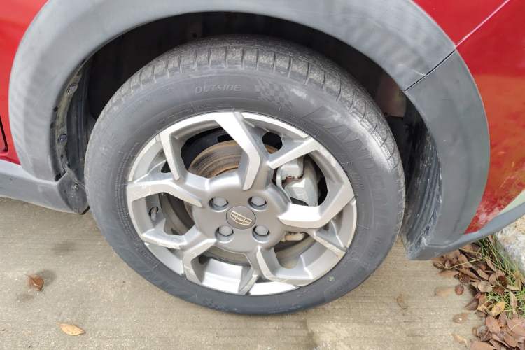 Used Geely Auto Vision X1 2017 1.3L Automatic Player Edition Right Front Wheel Hub