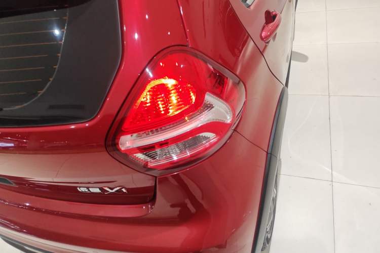 Used Geely Auto Vision X1 2017 1.3L Automatic Fun Edition Right Rear Taillight