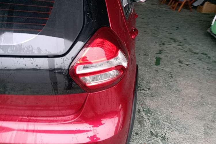 Used Geely Auto Vision X1 2017 1.3L Automatic Player Edition Right Rear Taillight