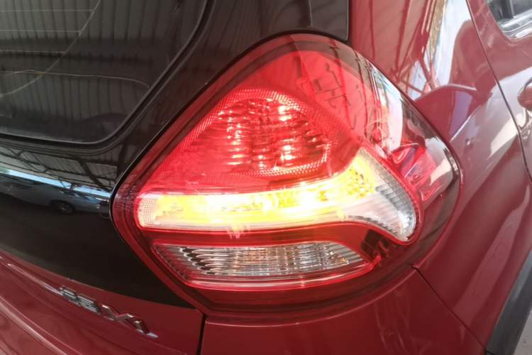 Used Geely Auto Vision X1 2017 1.3L Automatic Player Edition Right Rear Taillight