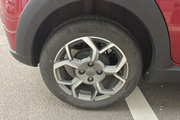 Used Geely Auto Vision X1 2017 1.3L Automatic Player Edition Right Rear Wheel Hub