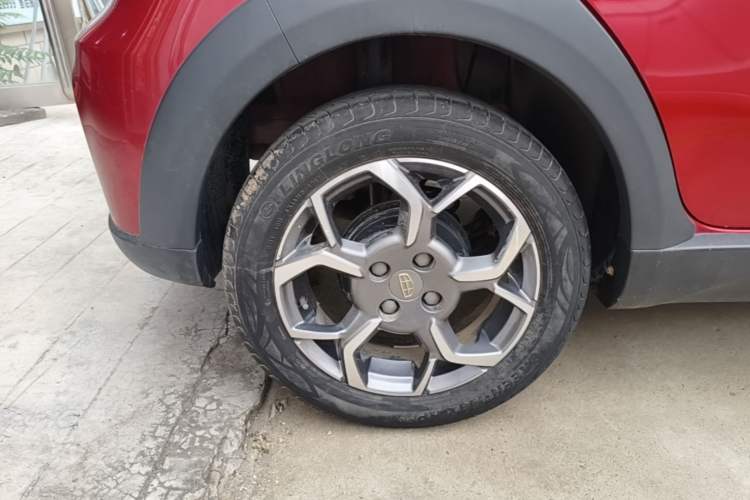 Used Geely Auto Vision X1 2017 1.3L Automatic Player Edition Right Rear Wheel Hub