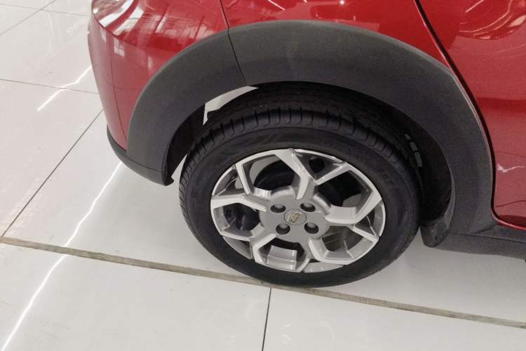 Used Geely Auto Vision X1 2017 1.3L Automatic Player Edition Right Rear Wheel Hub