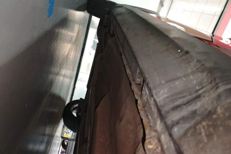 Used Geely Auto Vision X1 2017 1.3L Automatic Player Edition Right Side Sill