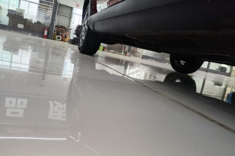 Used Geely Auto Vision X1 2017 1.3L Automatic Player Edition Right Side Sill