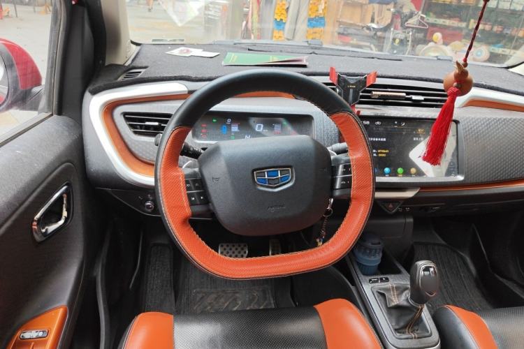 Used Geely Auto Vision X1 2017 1.3L Automatic Player Edition Steering Wheel