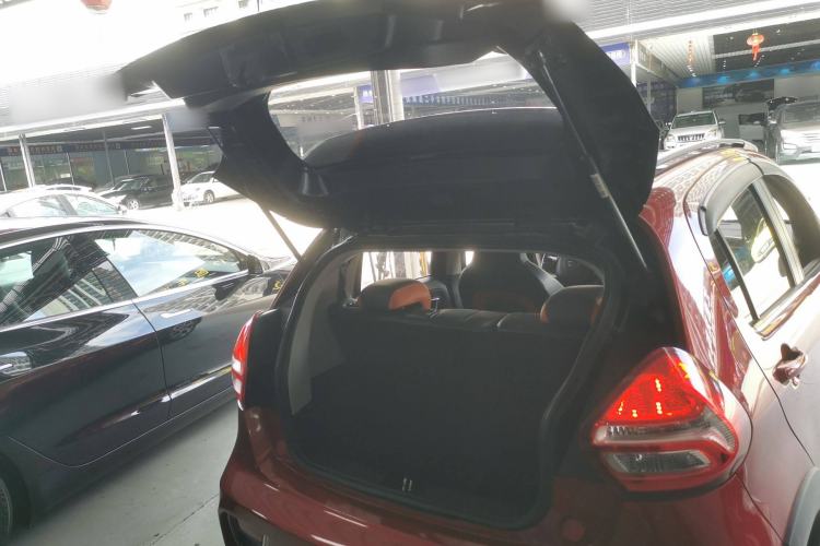 Used Geely Auto Vision X1 2017 1.3L Automatic Player Edition Trunk