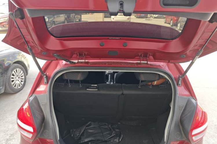 Used Geely Auto Vision X1 2017 1.3L Manual Frenzy Edition Trunk