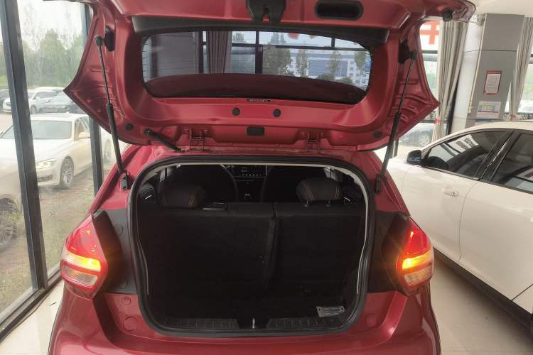 Used Geely Auto Vision X1 2017 1.3L Manual Frenzy Edition Trunk
