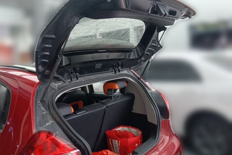 Used Geely Auto Vision X1 2017 1.3L Automatic Player Edition Trunk