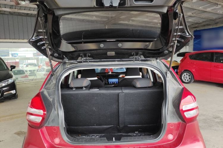 Used Geely Auto Vision X1 2017 1.3L Automatic Fun Edition Trunk