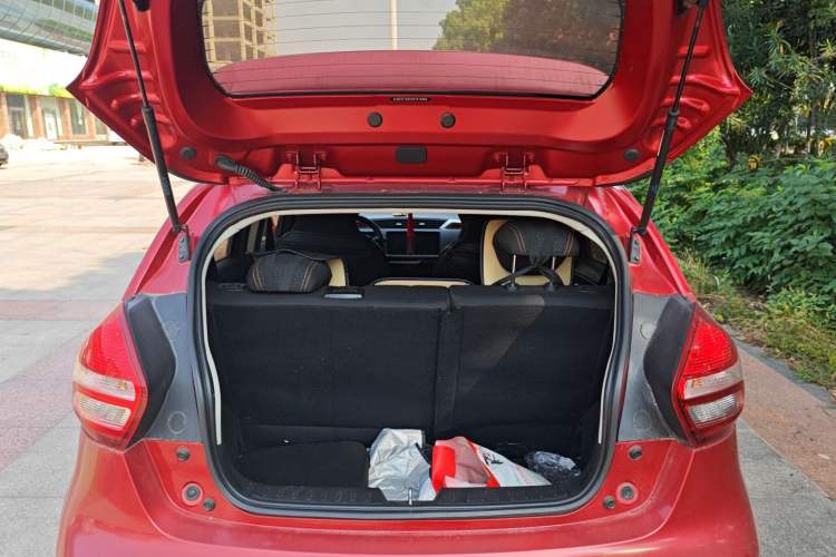 Used Geely Auto Vision X1 2017 1.3L Manual Frenzy Edition Trunk