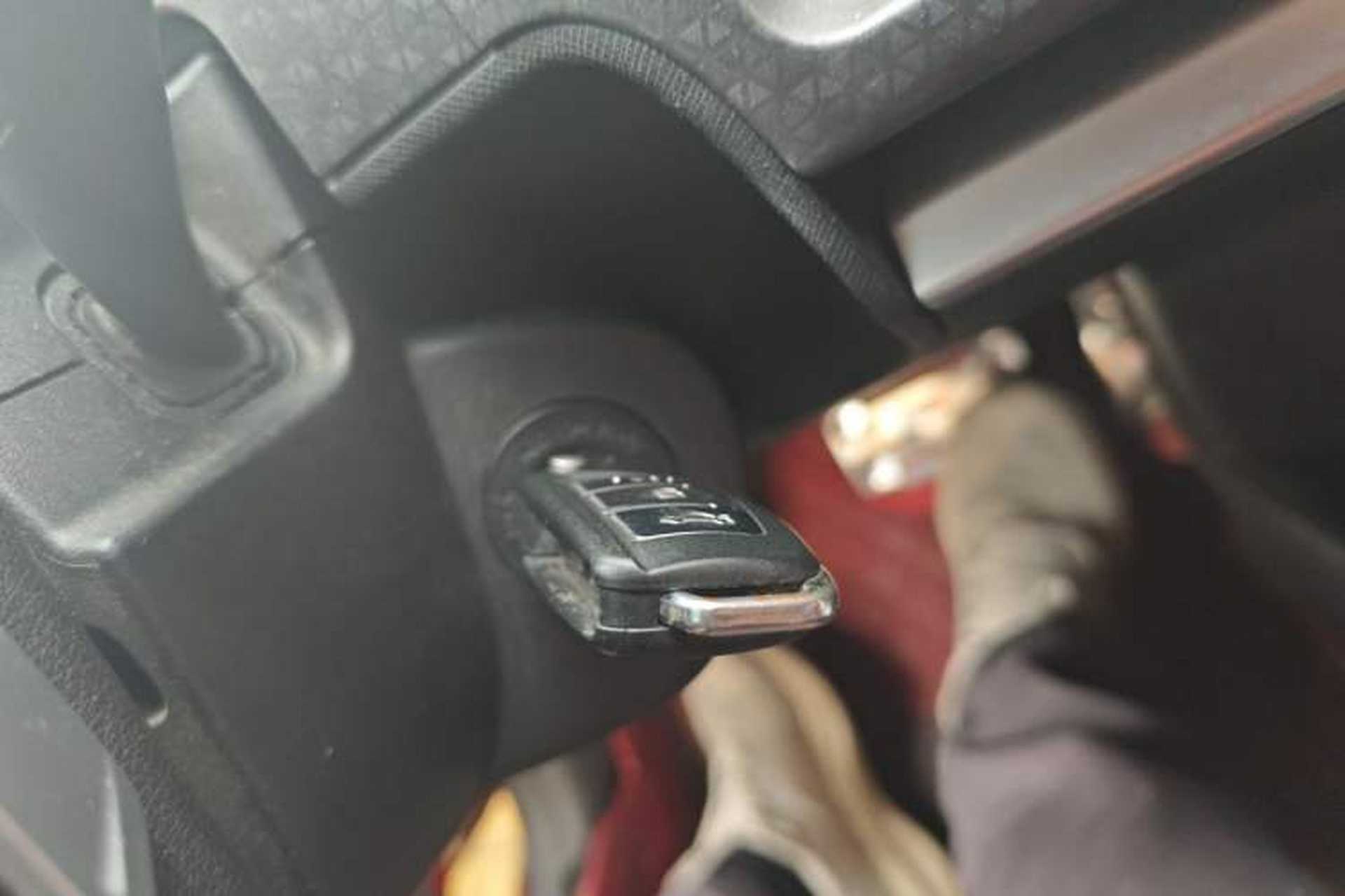 Used Geely Auto Vision X1 2017 1.3L Automatic Player Edition Vehicle Key