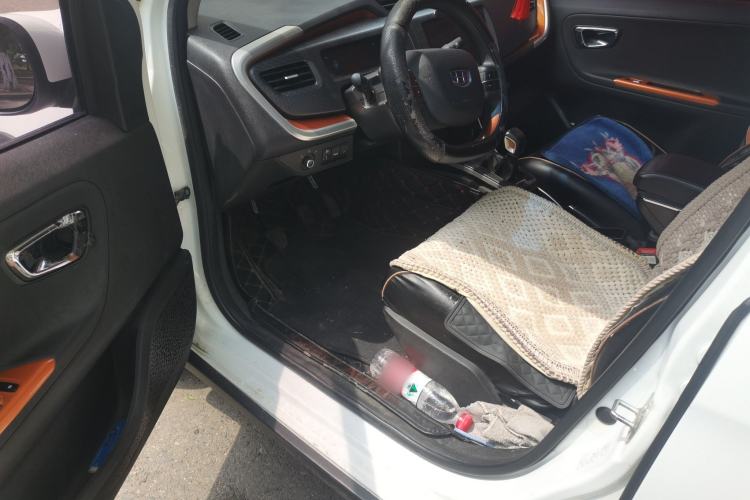 Used Geely Auto Vision X1 2017 1.3L Manual Frenzy Edition Driver Seat