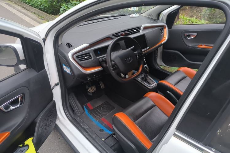 Used Geely Auto Vision X1 2017 1.3L Automatic Player Edition Driver Seat
