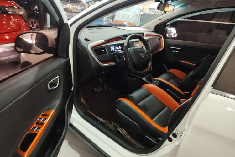 Used Geely Auto Vision X1 2017 1.3L Automatic Player Edition Driver Seat