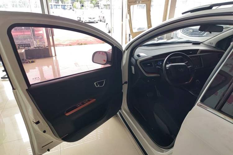Used Geely Auto Vision X1 2017 1.3L Automatic Fun Edition Driver Seat