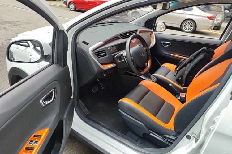 Used Geely Auto Vision X1 2017 1.3L Automatic Fun Edition Driver Seat