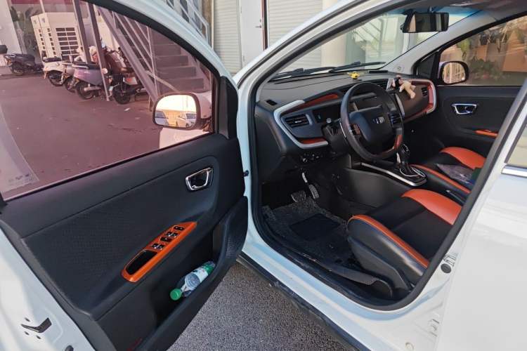 Used Geely Auto Vision X1 2017 1.3L Automatic Player Edition Driver Seat