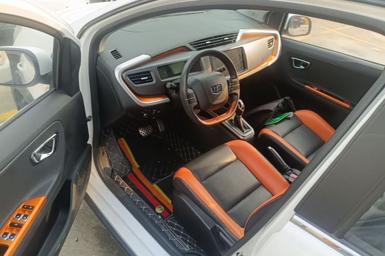 Used Geely Auto Vision X1 2017 1.3L Automatic Player Edition Driver Seat