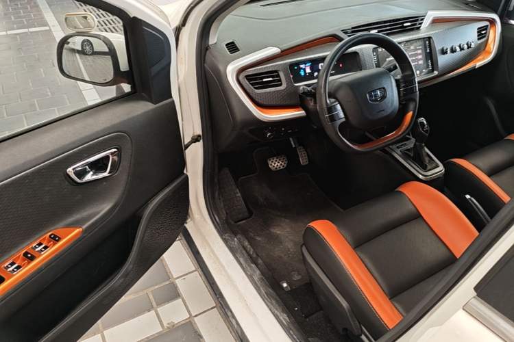 Used Geely Auto Vision X1 2017 1.3L Automatic Player Edition Driver Seat