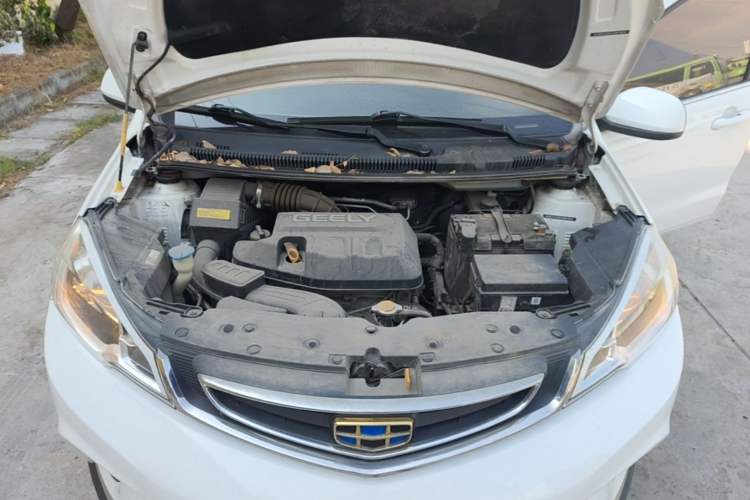 Used Geely Auto Vision X1 2017 1.3L Automatic Fun Edition Engine Bay
