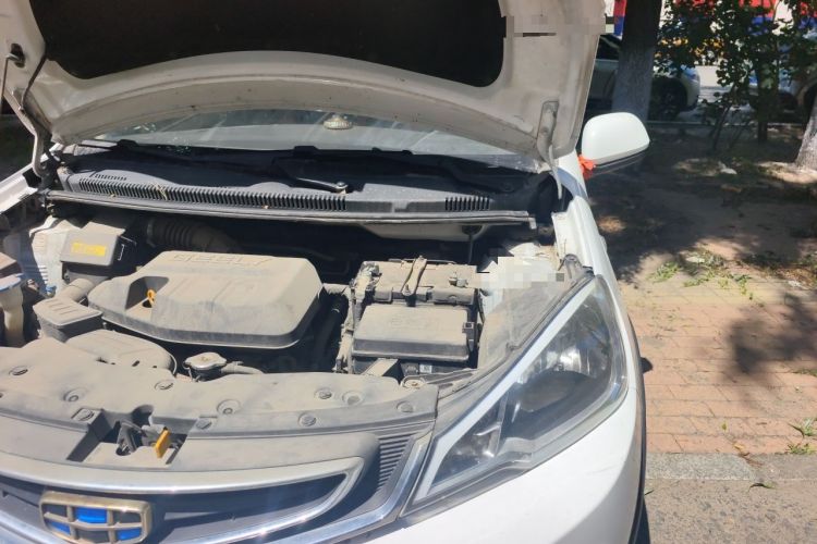 Used Geely Auto Vision X1 2017 1.3L Automatic Player Edition Engine Bay Left