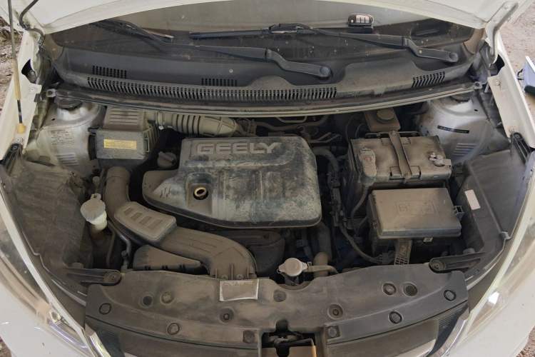 Used Geely Auto Vision X1 2017 1.3L Manual Frenzy Edition Engine Bay