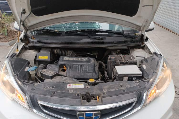 Used Geely Auto Vision X1 2017 1.3L Manual Frenzy Edition Engine Bay