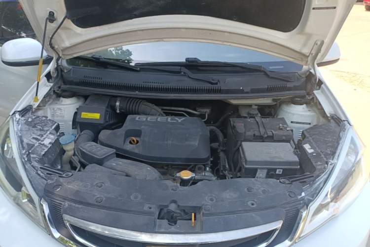 Used Geely Auto Vision X1 2017 1.3L Automatic Player Edition Engine Bay