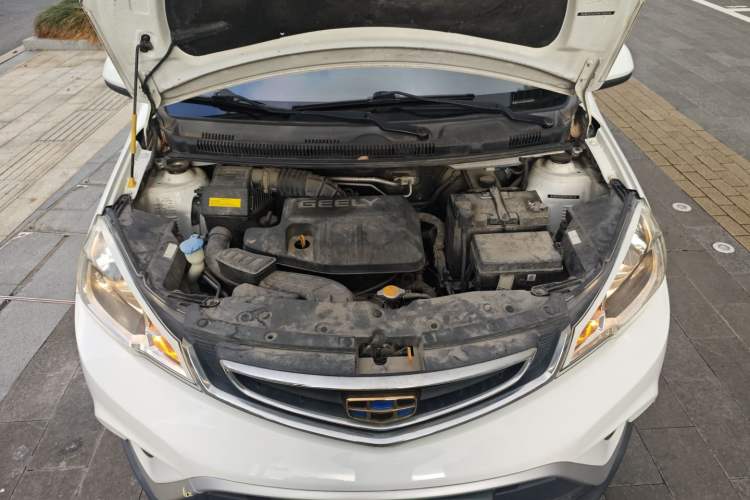Used Geely Auto Vision X1 2017 1.3L Automatic Fun Edition Engine Bay