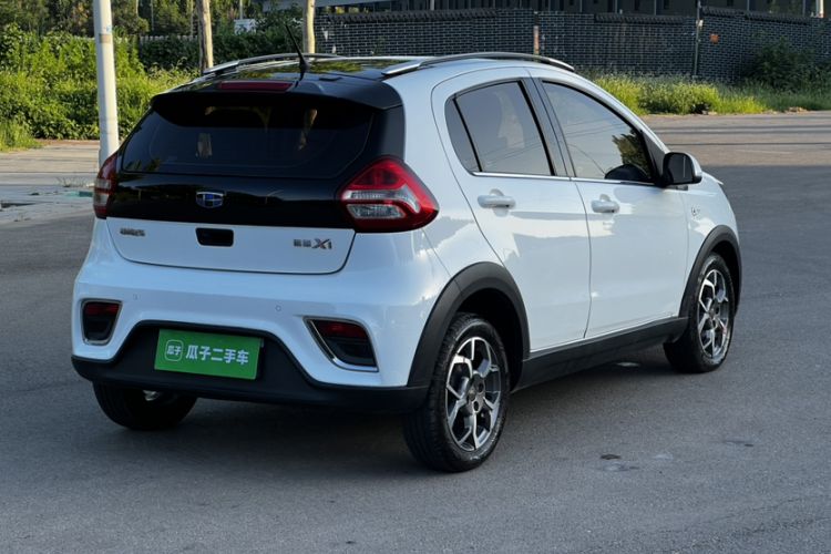 Used Geely Auto Vision X1 2017 1.3L Automatic Player Edition Exterior 2