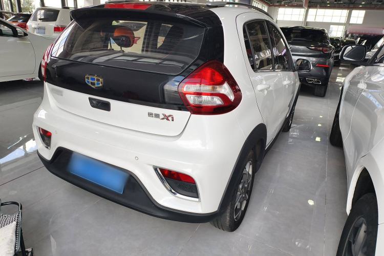 Used Geely Auto Vision X1 2017 1.3L Automatic Player Edition Exterior 3
