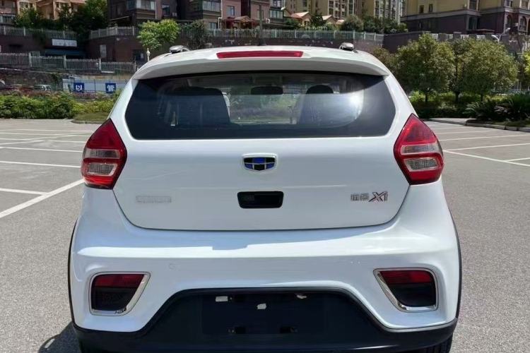 Used Geely Auto Vision X1 2017 1.3L Manual Frenzy Edition Exterior 4