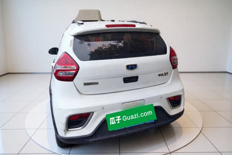 Used Geely Auto Vision X1 2017 1.3L Automatic Fun Edition Exterior 4