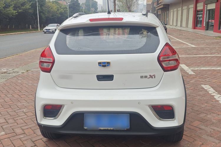 Used Geely Auto Vision X1 2017 1.3L Manual Frenzy Edition Exterior 5