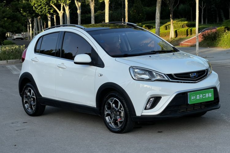 Used Geely Auto Vision X1 2017 1.3L Automatic Player Edition Exterior 8