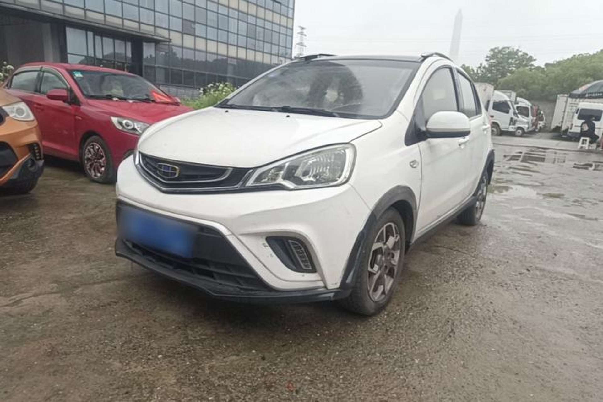 Used Geely Auto Vision X1 2017 1.3L Automatic Player Edition Front Left 45 Deg