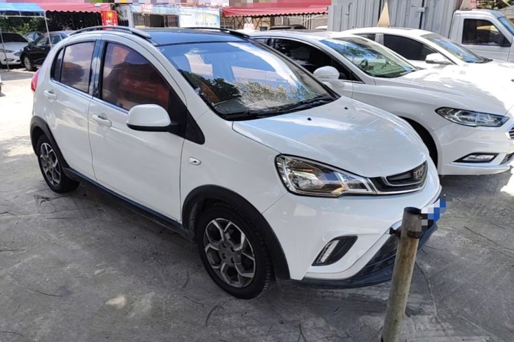 Used Geely Auto Vision X1 2017 1.3L Automatic Player Edition Front Right 45 Deg