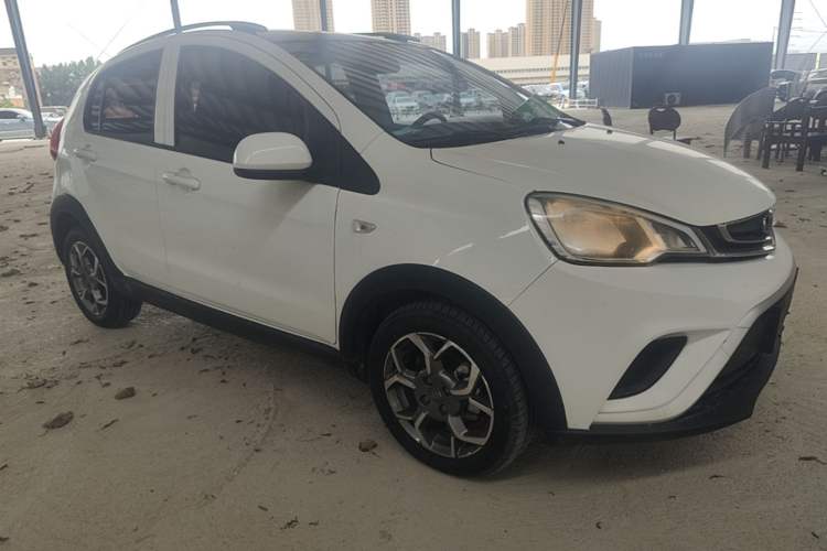 Used Geely Auto Vision X1 2017 1.3L Manual Frenzy Edition Front Right 45 Deg