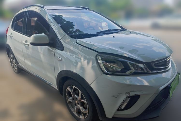 Used Geely Auto Vision X1 2017 1.3L Automatic Player Edition Front Right 45 Deg