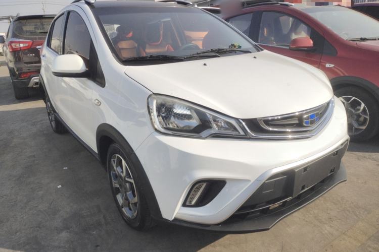 Used Geely Auto Vision X1 2017 1.3L Automatic Fun Edition Front Right 45 Deg