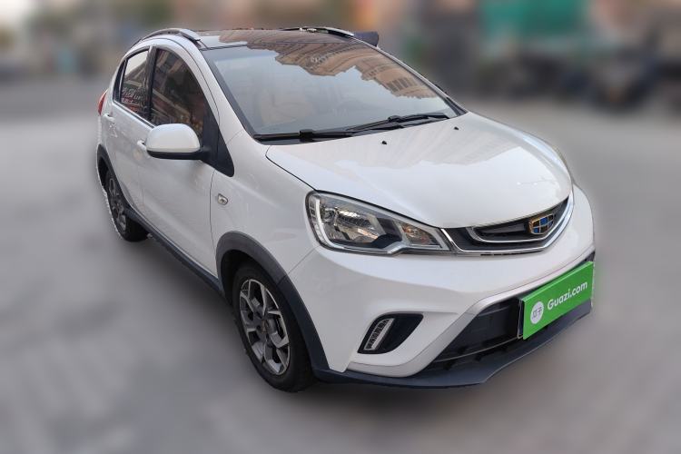 Used Geely Auto Vision X1 2017 1.3L Automatic Player Edition Front Right 45 Deg
