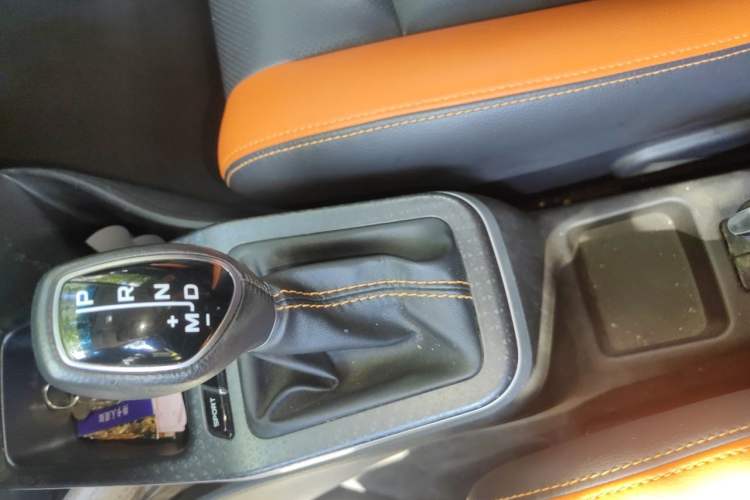 Used Geely Auto Vision X1 2017 1.3L Automatic Player Edition Gear Lever