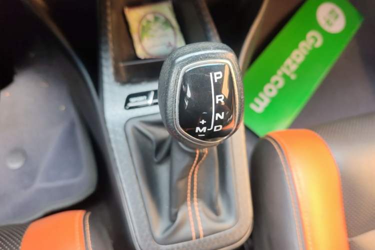 Used Geely Auto Vision X1 2017 1.3L Automatic Player Edition Gear Lever