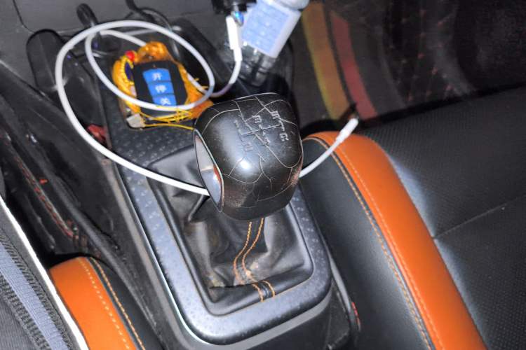 Used Geely Auto Vision X1 2017 1.3L Manual Frenzy Edition Gear Lever