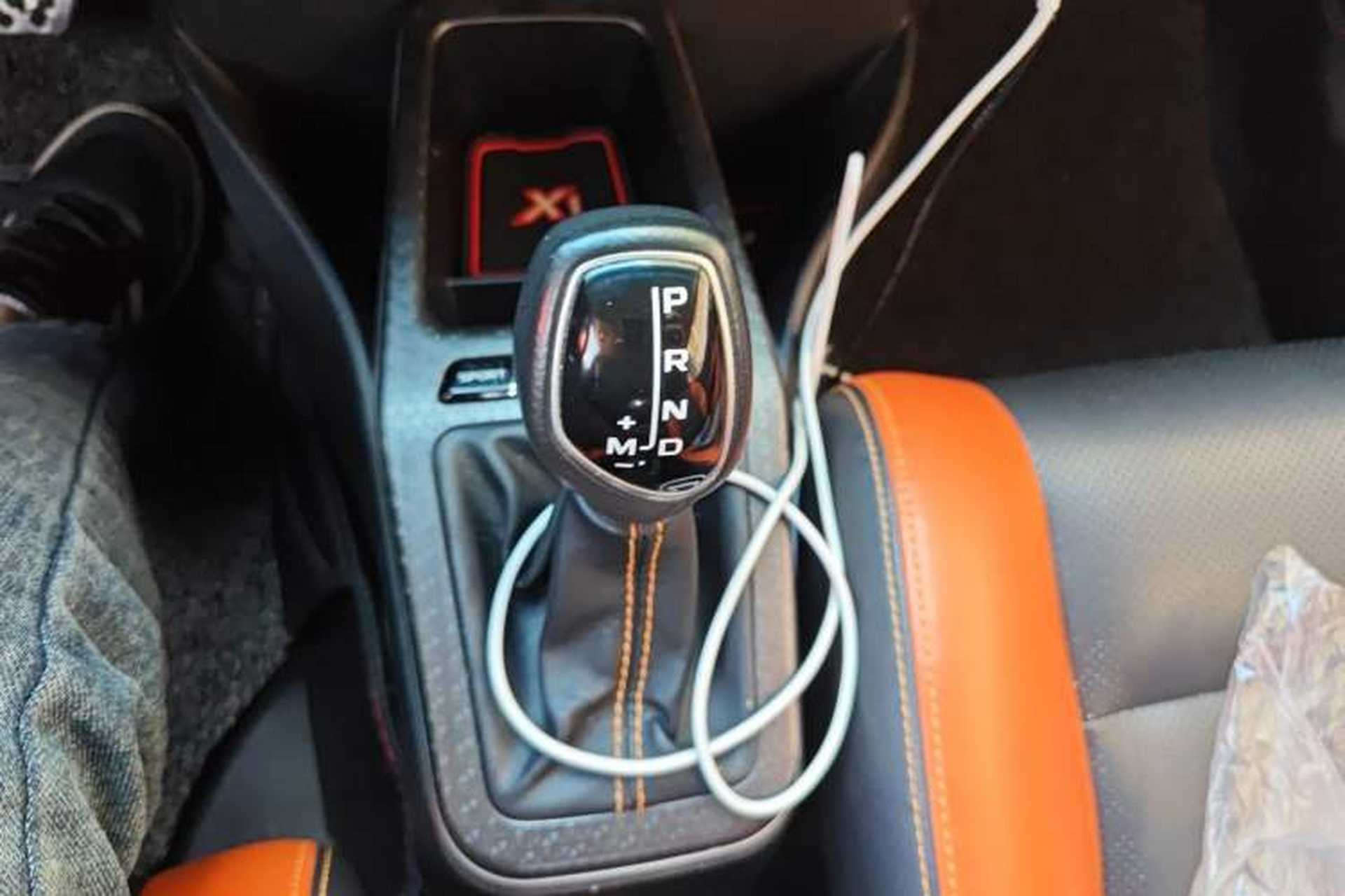 Used Geely Auto Vision X1 2017 1.3L Automatic Player Edition Gear Lever