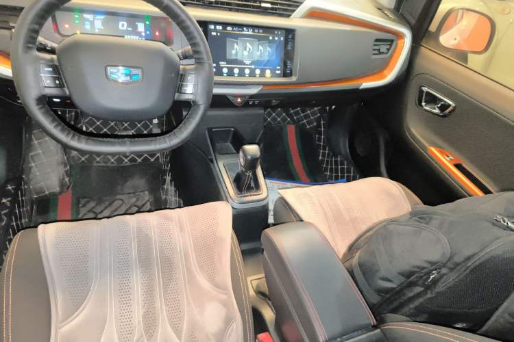 Used Geely Auto Vision X1 2017 1.3L Manual Frenzy Edition Gear Lever