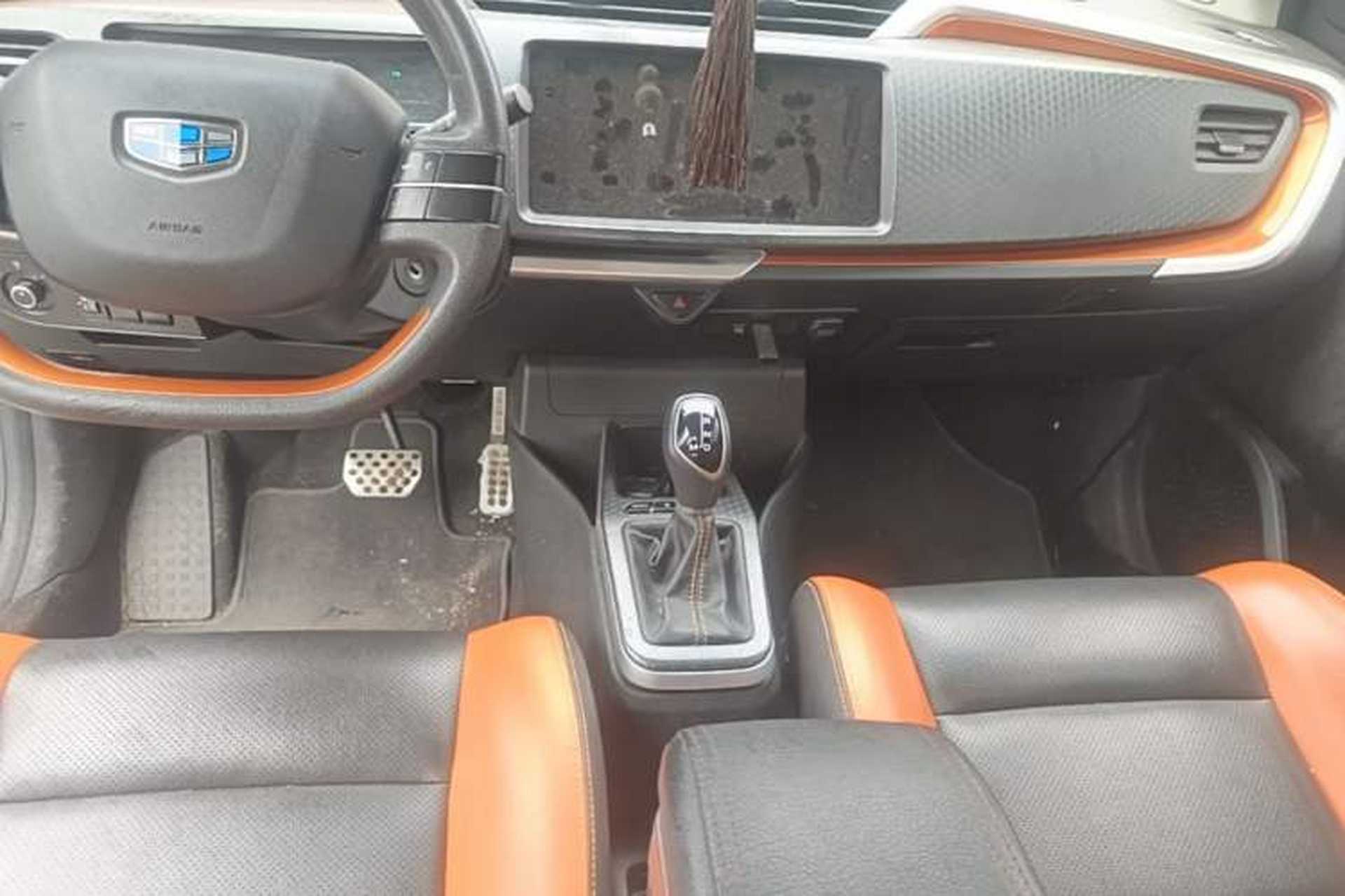 Used Geely Auto Vision X1 2017 1.3L Automatic Player Edition Gear Lever